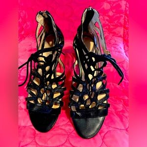 Black leather gladiator style Nine West Sandals